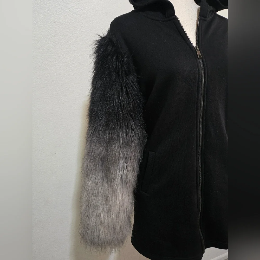 ZARA Black Zippered Hoodie Sweater Black Gray Ombre Faux Fur Sleeves Medium - Picture 6 of 15